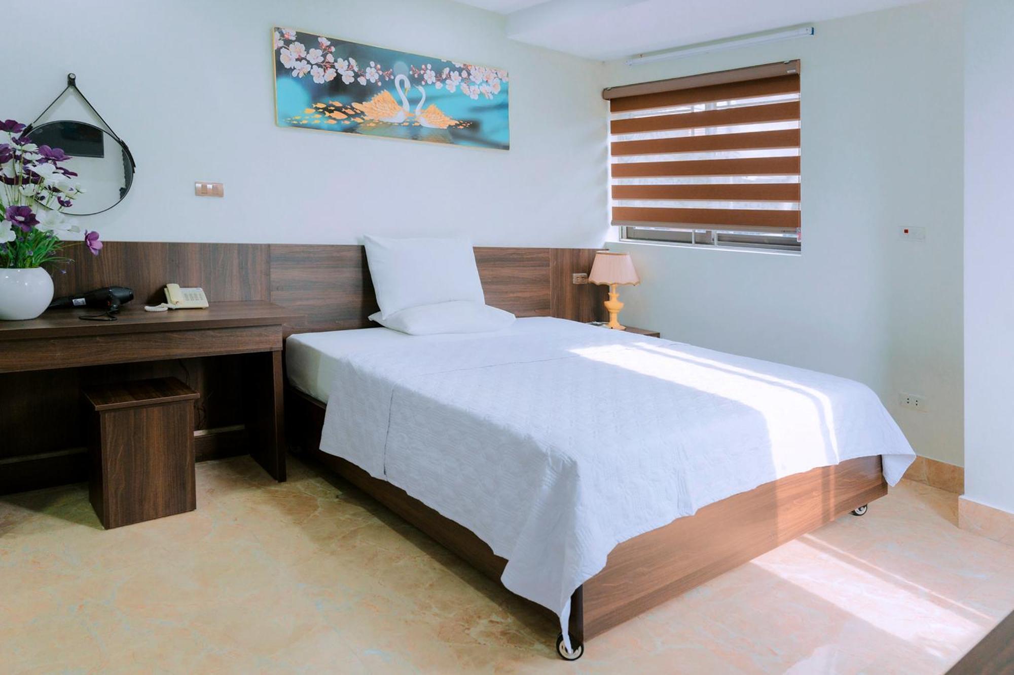 Thu Ha Hotel Uong Bi Ngoại thất bức ảnh