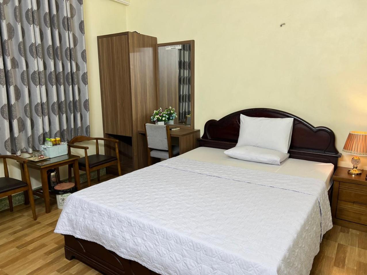 Thu Ha Hotel Uong Bi Ngoại thất bức ảnh