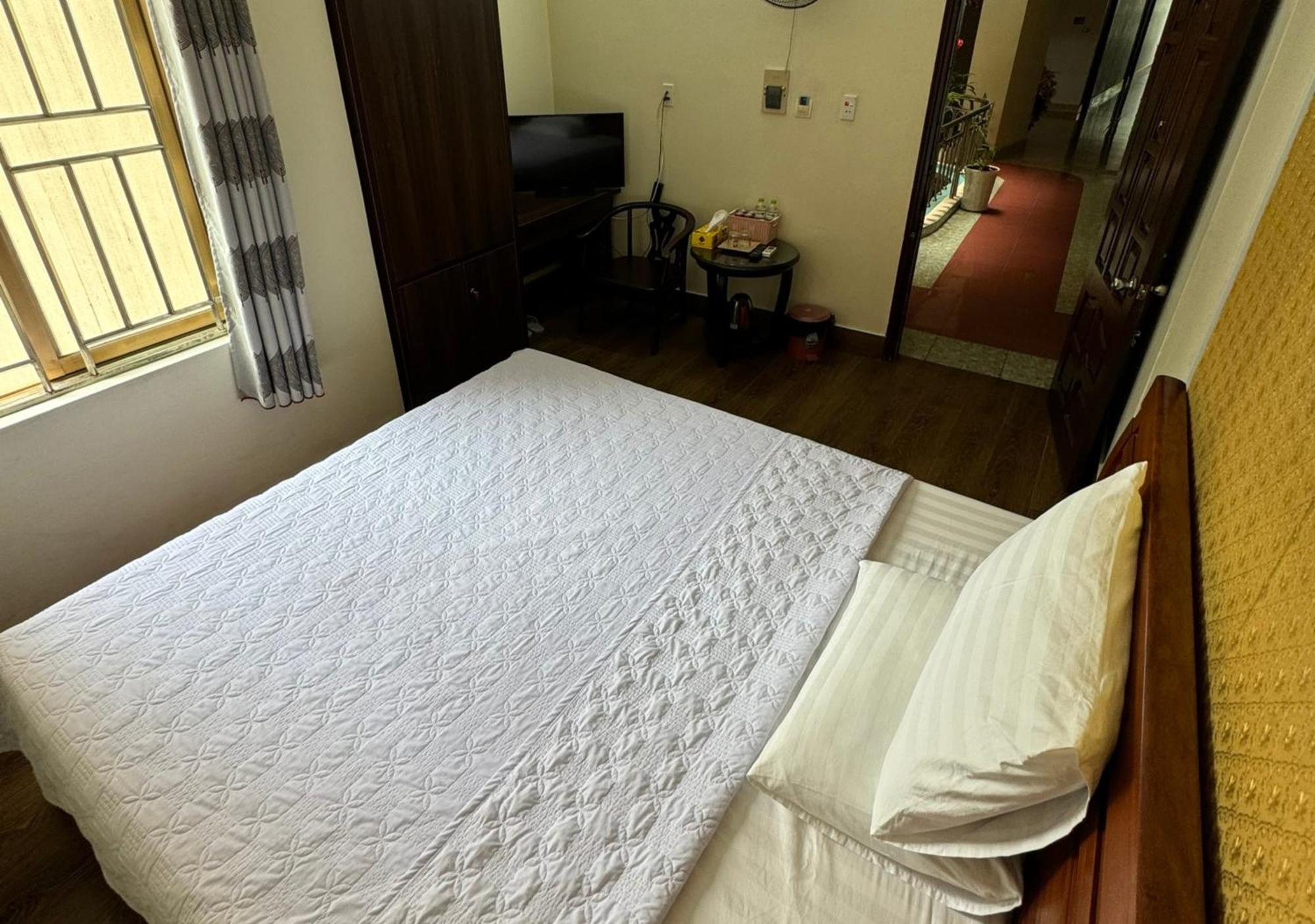 Thu Ha Hotel Uong Bi Ngoại thất bức ảnh