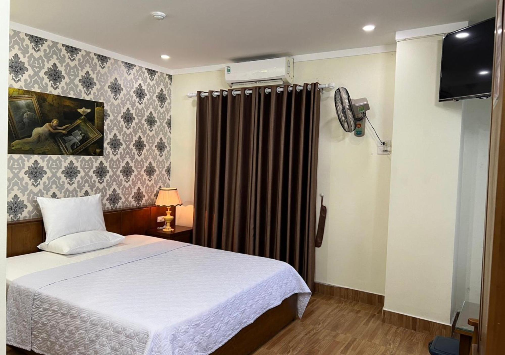 Thu Ha Hotel Uong Bi Ngoại thất bức ảnh