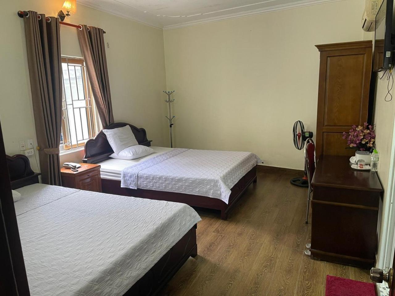 Thu Ha Hotel Uong Bi Ngoại thất bức ảnh